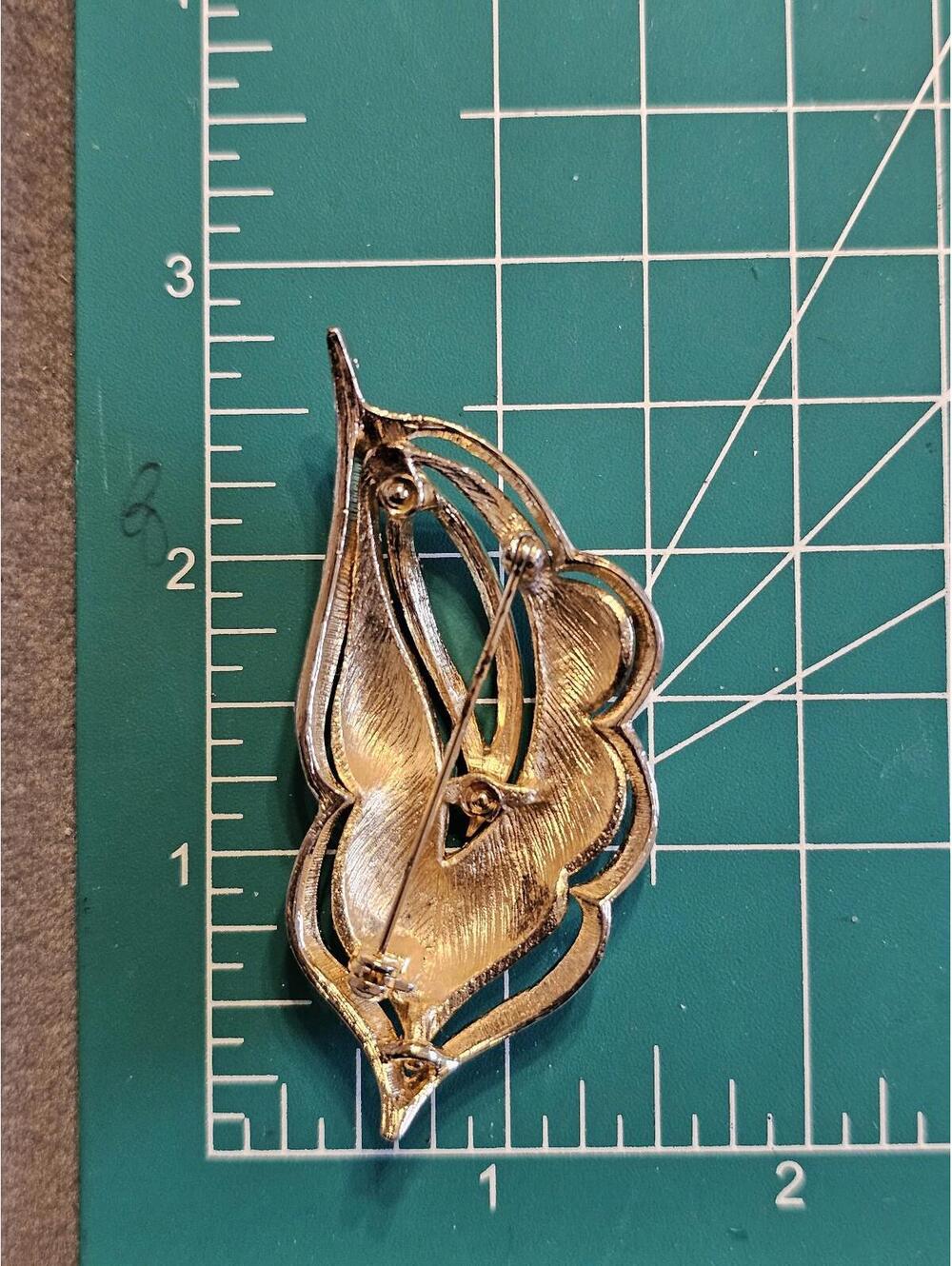 Vintage Brooch - Picture 2 of 2